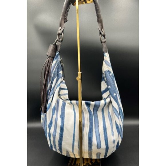 EUC-Tano Handbags - Soft Italian Leather Half Moon Hobo w/Whipped Stitch Handle - Picture 3 of 14